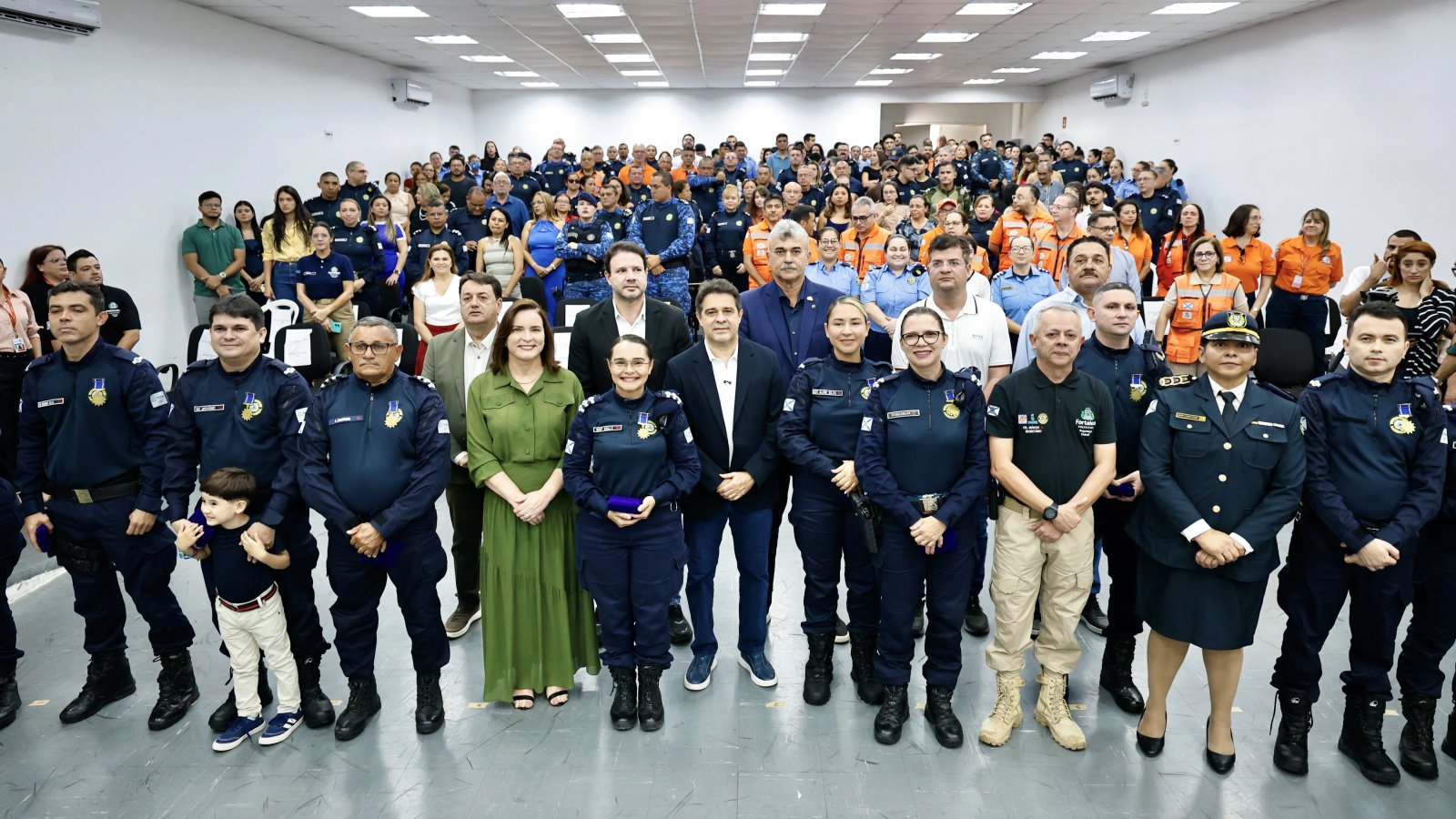 Prefeito Evandro Leitão envia PCCS das forças da Segurança Cidadã para a Câmara de Fortaleza
